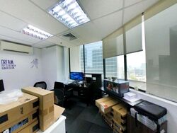 International Plaza (D2), Office #626819631